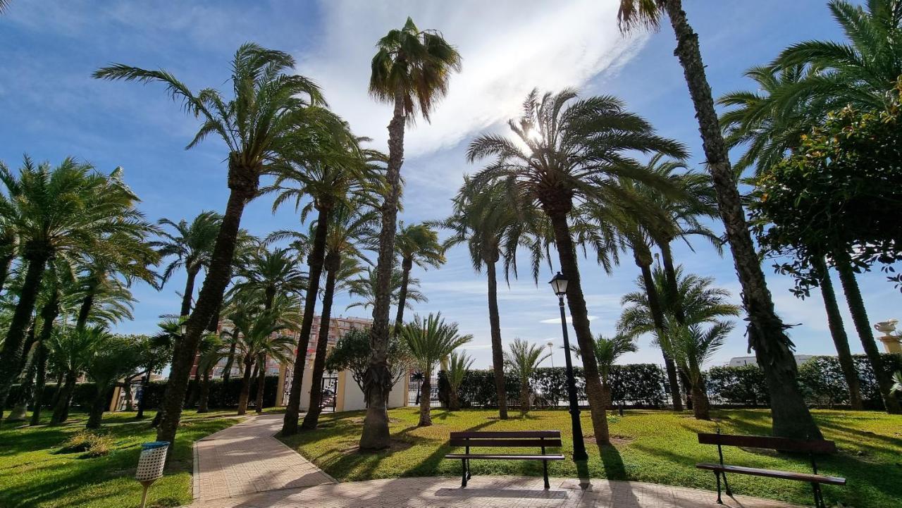 Apartament Palm Beach-El Palmeral Торевьиа Экстерьер фото